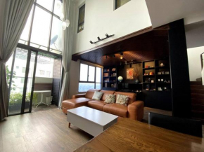 Luxury duplex near airport